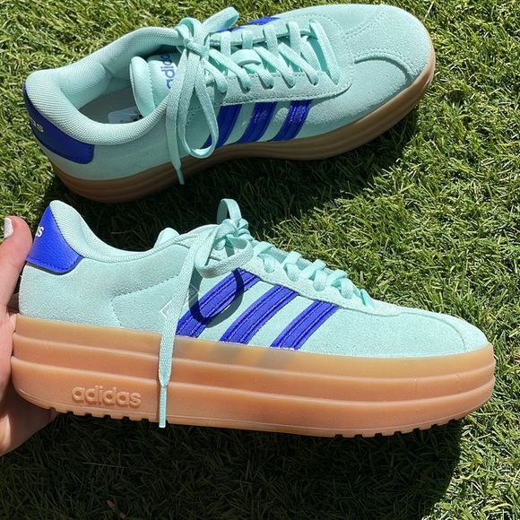 NWT ADIDAS Court Bold Shoes! - Picture 10 of 11